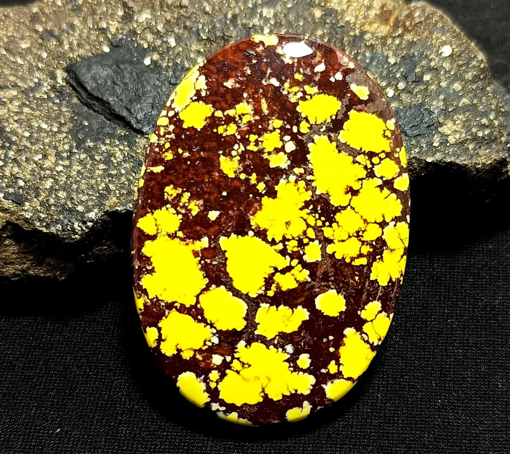 72.80 Ct Natural Arizona Superior Yellow Turquoise Oval Cut Certified Gemstone
