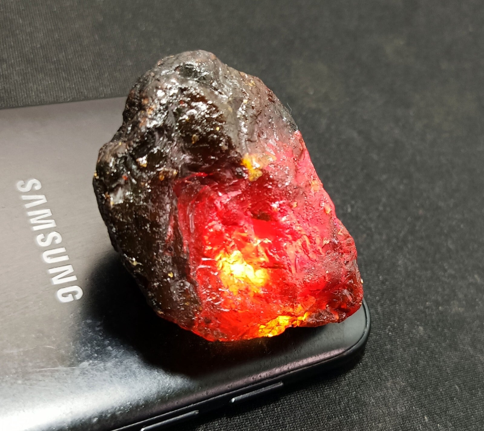 147.40 Ct Natural Honey Baltic Amber Untreated Specimen Certified Rough Gemstone