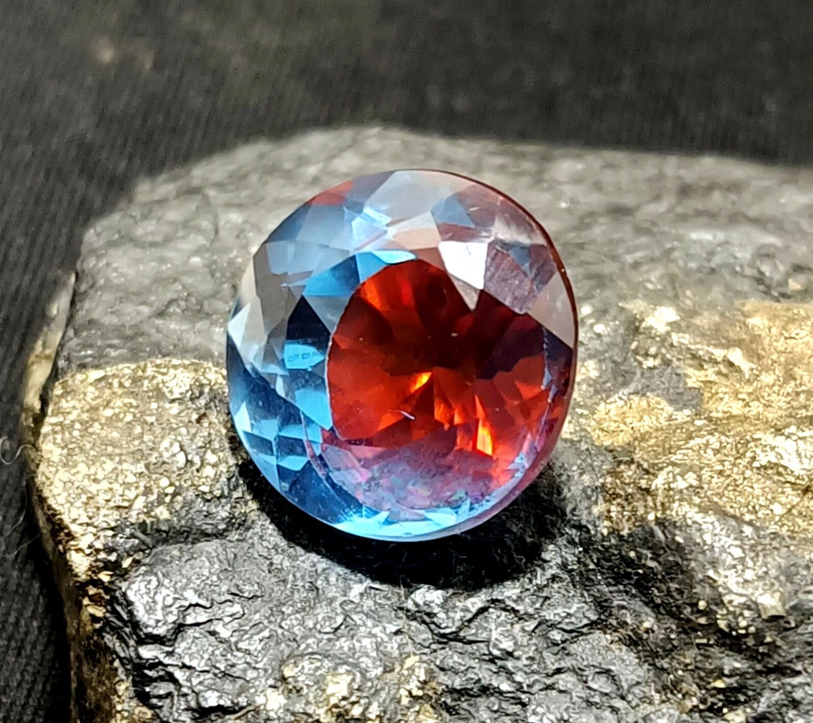 14.90 Ct A++ NATURAL Ceylon PITAMBARI Sapphire Bi-Color Certified Round GEMSTONE