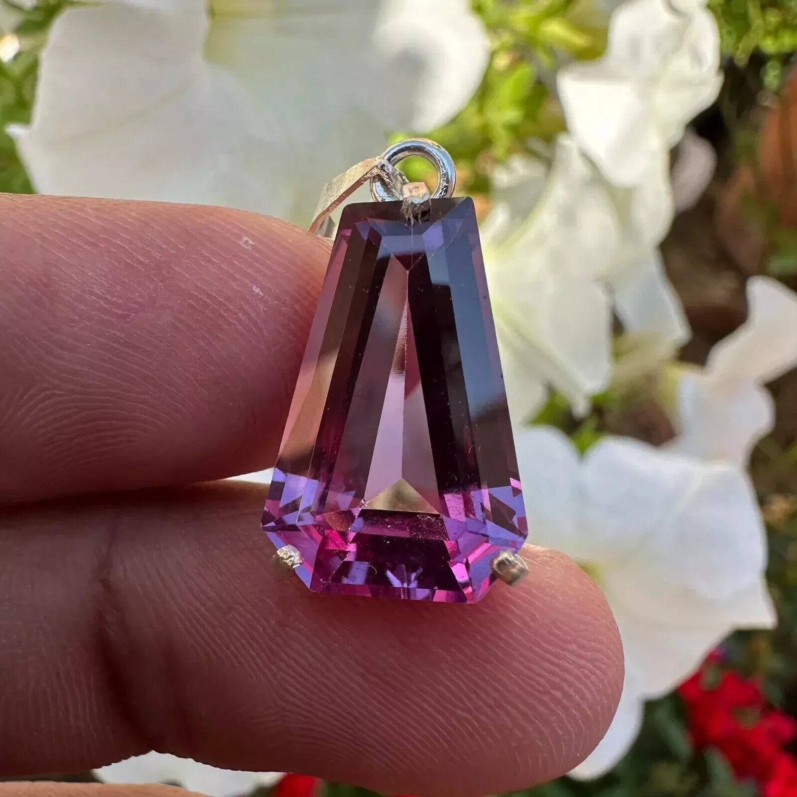 Certified 25 CT Natural Alexandrite Color-Change Gemstone Pendant In 925 Silver