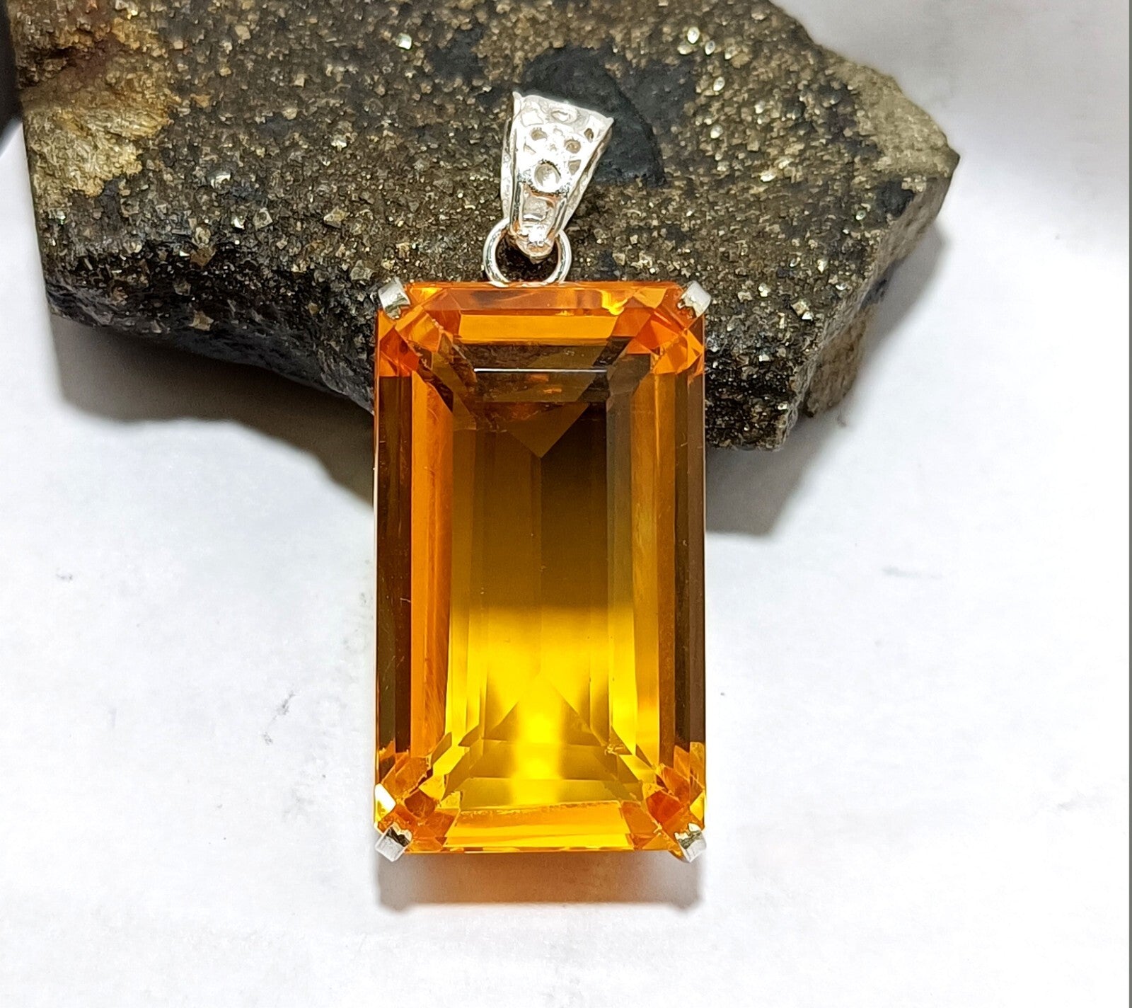 3dd0ad41-e4c4-448c-ab97-b34905553046