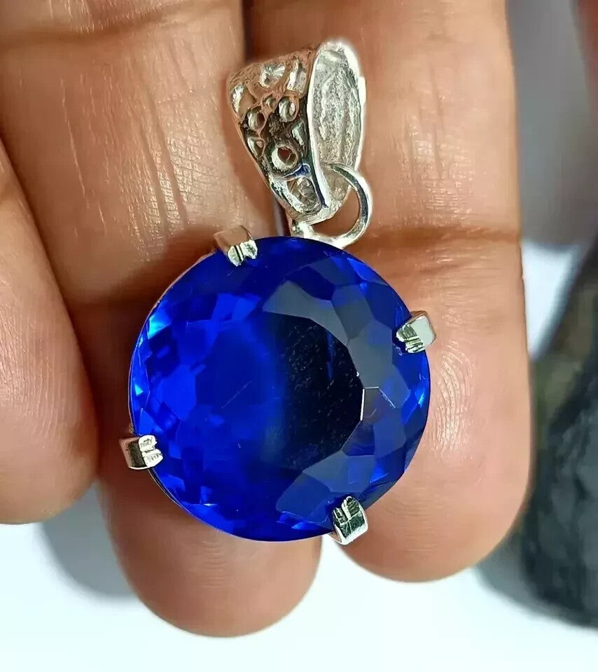 Natural Royal Blue Sapphire 30.35 Ct 925 Solid Silver Beautiful Pendant Gemstone