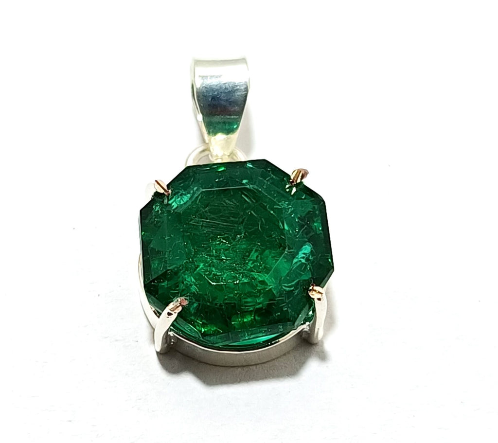 Certified 19.75 Ct Natural Emerald 925 Solid Silver Asscher Cut Pendant Gemstone
