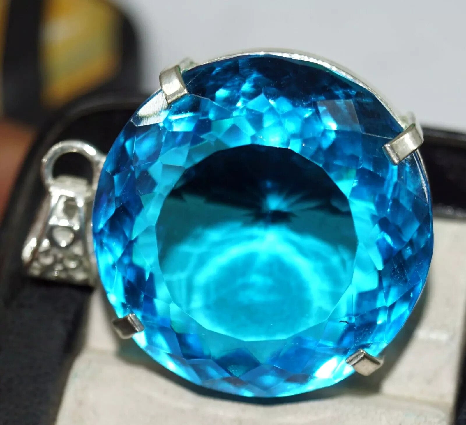 129 Ct Natural Topaz 925 Solid Silver Pendant Certified Round Cut Loose Gemstone