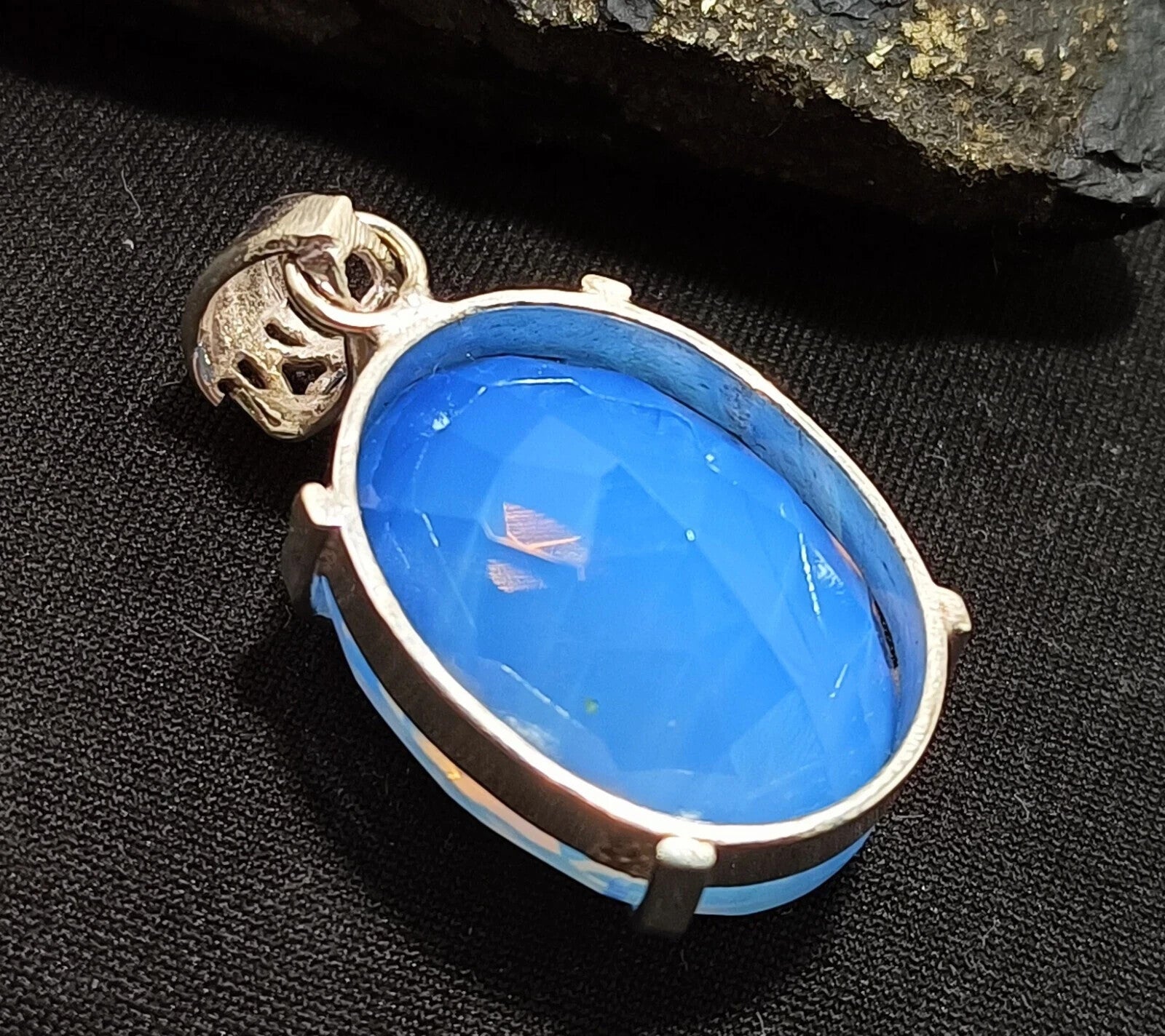 Certified 59.05 Ct Natural Opal 925 Solid Silver Pendant Loose Gemstone