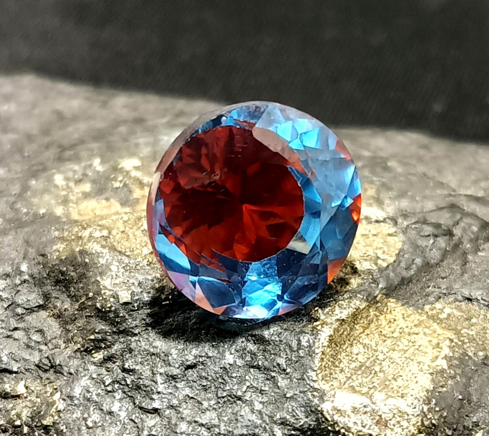 14.90 Ct A++ NATURAL Ceylon PITAMBARI Sapphire Bi-Color Certified Round GEMSTONE