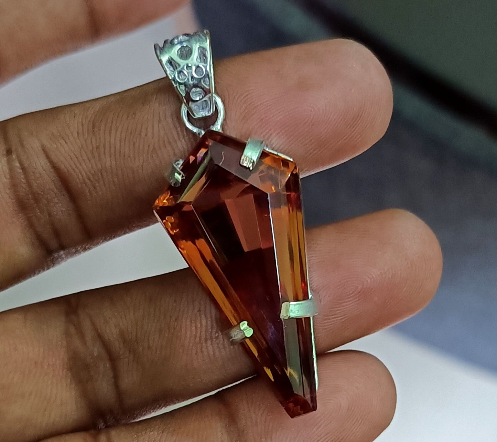 74.85 Ct Natural Zultanite 7 Color Pendant 925 Silver Loose Certified Gemstone