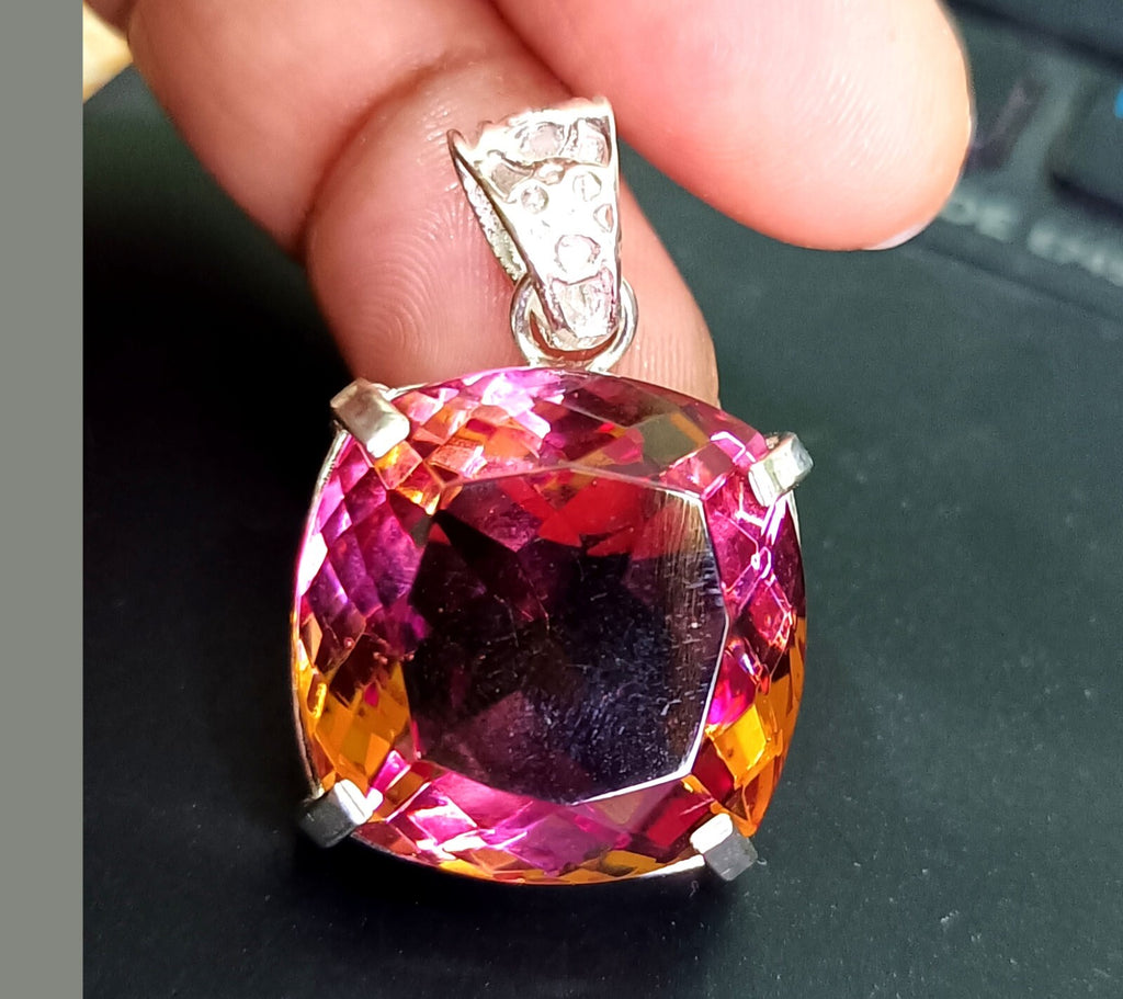 60.55 Ct Natural Zultanite 7 Color Pendant 925 Silver Loose Certified Gemstone