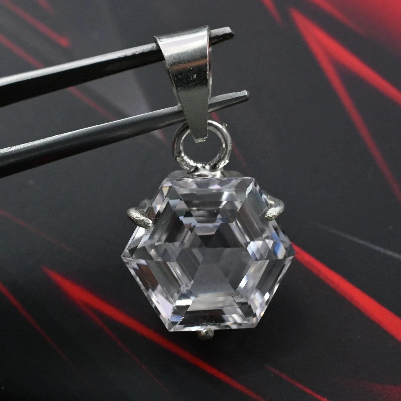 A++ Natural 28 Ct Certified White Sapphire Gemstone 925 Silver solitair Pendant