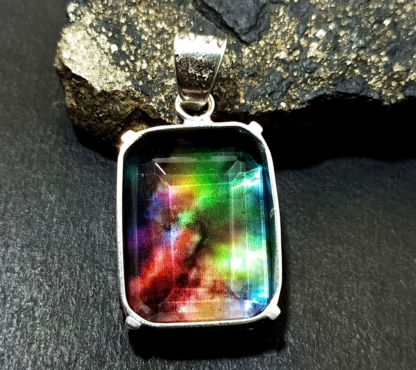 EGL Certified 58.60 Ct Natural Ammolite 925 Solid Silver Pendant Loose Gemstone