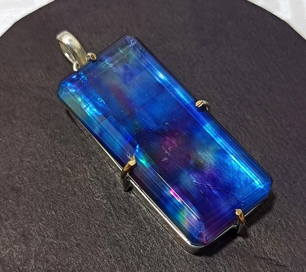 0de51c1c-0db9-4304-90c5-491ed31126cf