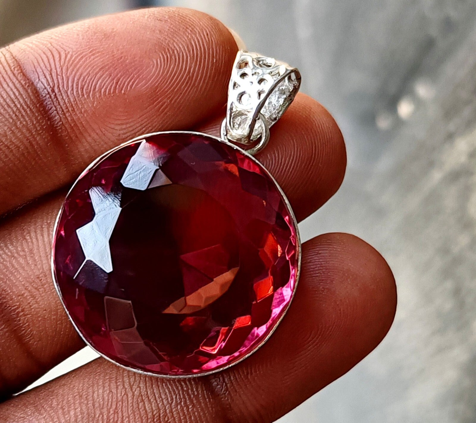 88.15 Ct Natural Zultanite 925 Silver Round Cut Pendant Loose Gems EGL Certified