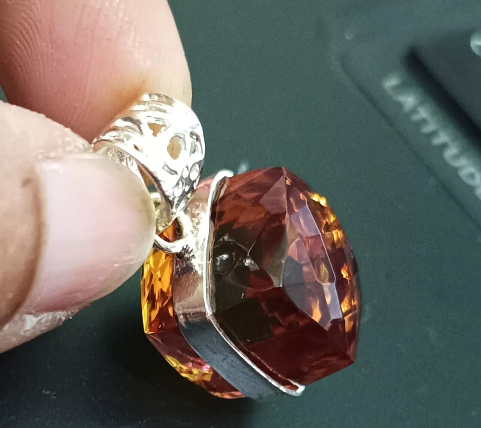 Certified 54.10 Ct+ Natural Zultanite 7 Color Pendant 925 Silver Loose Gemstone