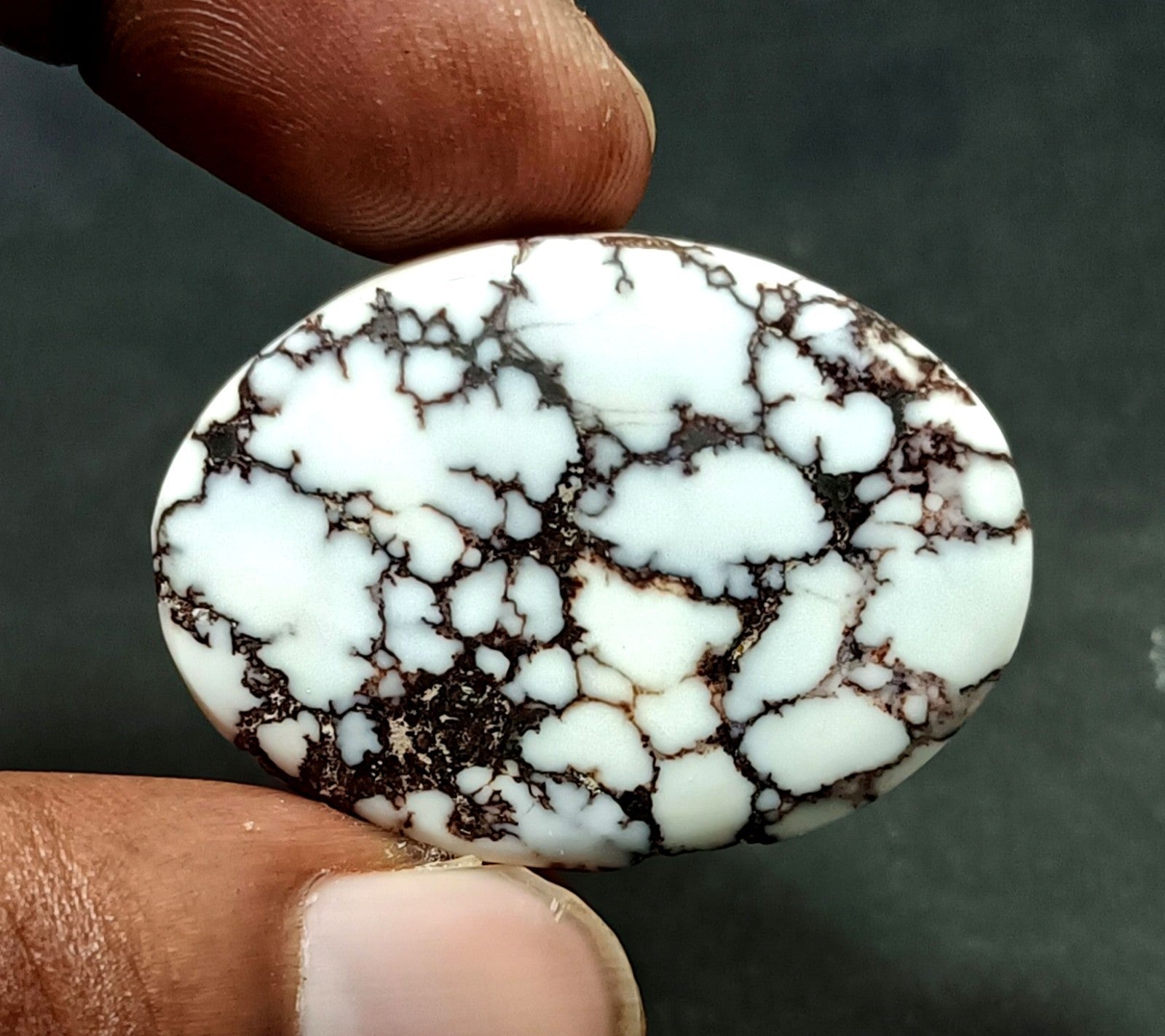 70.90 Ct Natural Turquoise Arizona White oval Cut Loose Gemstone