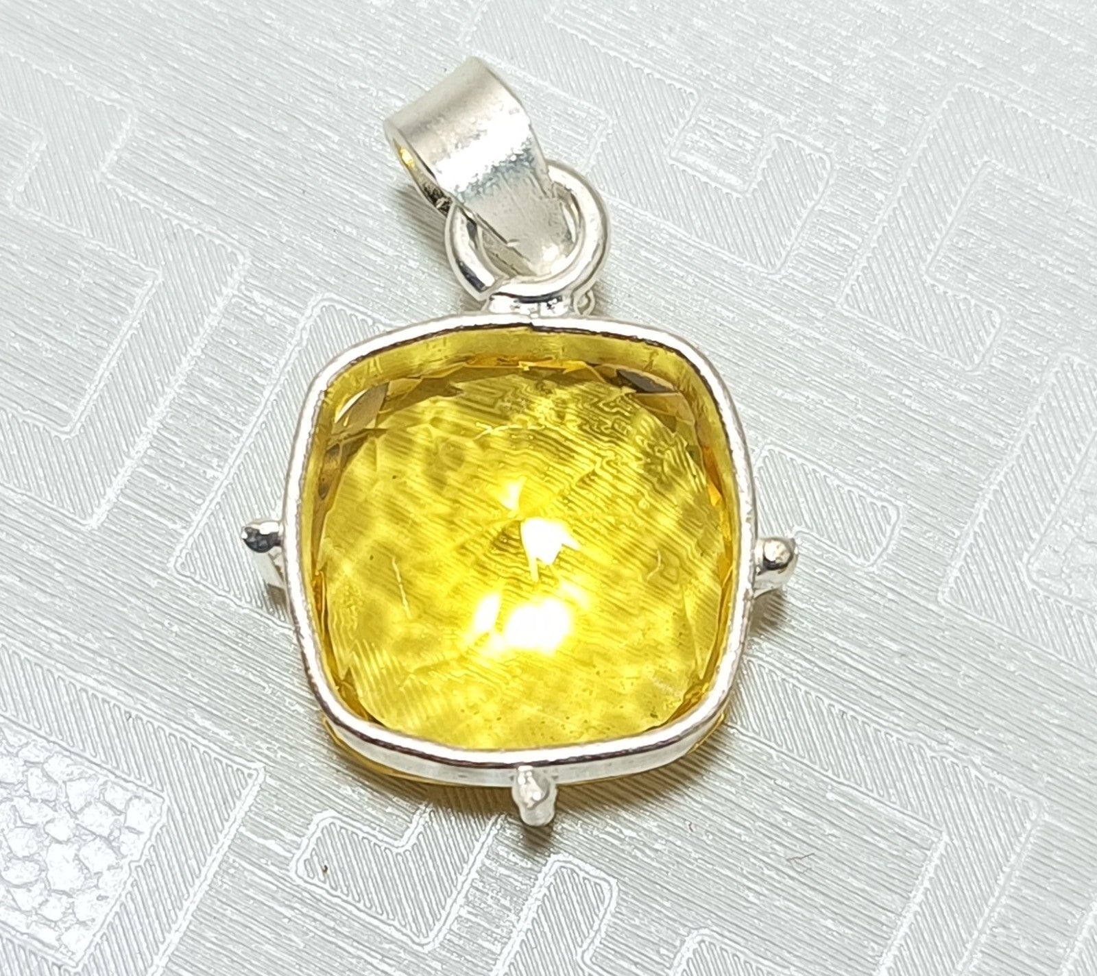 GIE Certified Natural Cushion 37.50Ct Brazilian Cushion Topaz Pendant Loose Gems