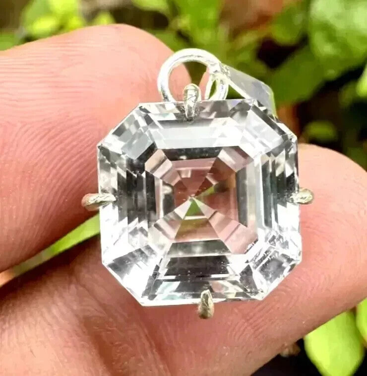 Natural 25 Ct Certified White Sapphire Loose Gemstone 925 Silver Pendant