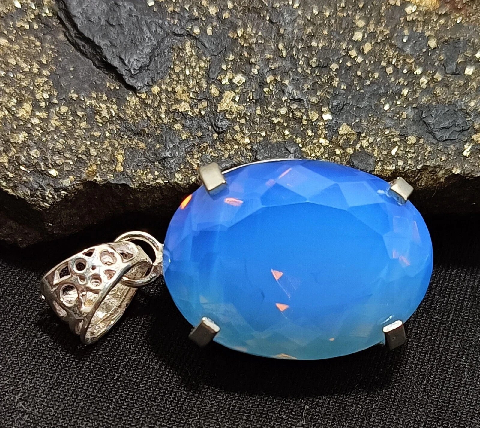 Certified 59.05 Ct Natural Opal 925 Solid Silver Pendant Loose Gemstone