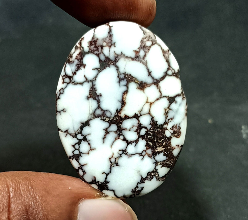 70.90 Ct Natural Turquoise Arizona White oval Cut Loose Gemstone