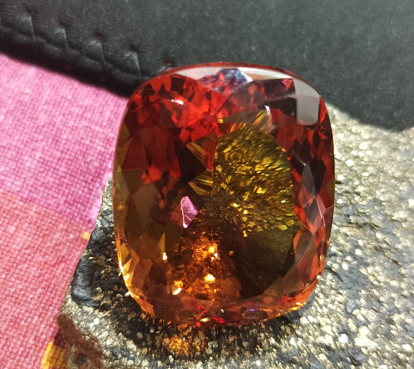 NATURAL Zultanite (7 Color-Change) Loose Certified GEMSTONE Cushion Cut 92.85 Ct