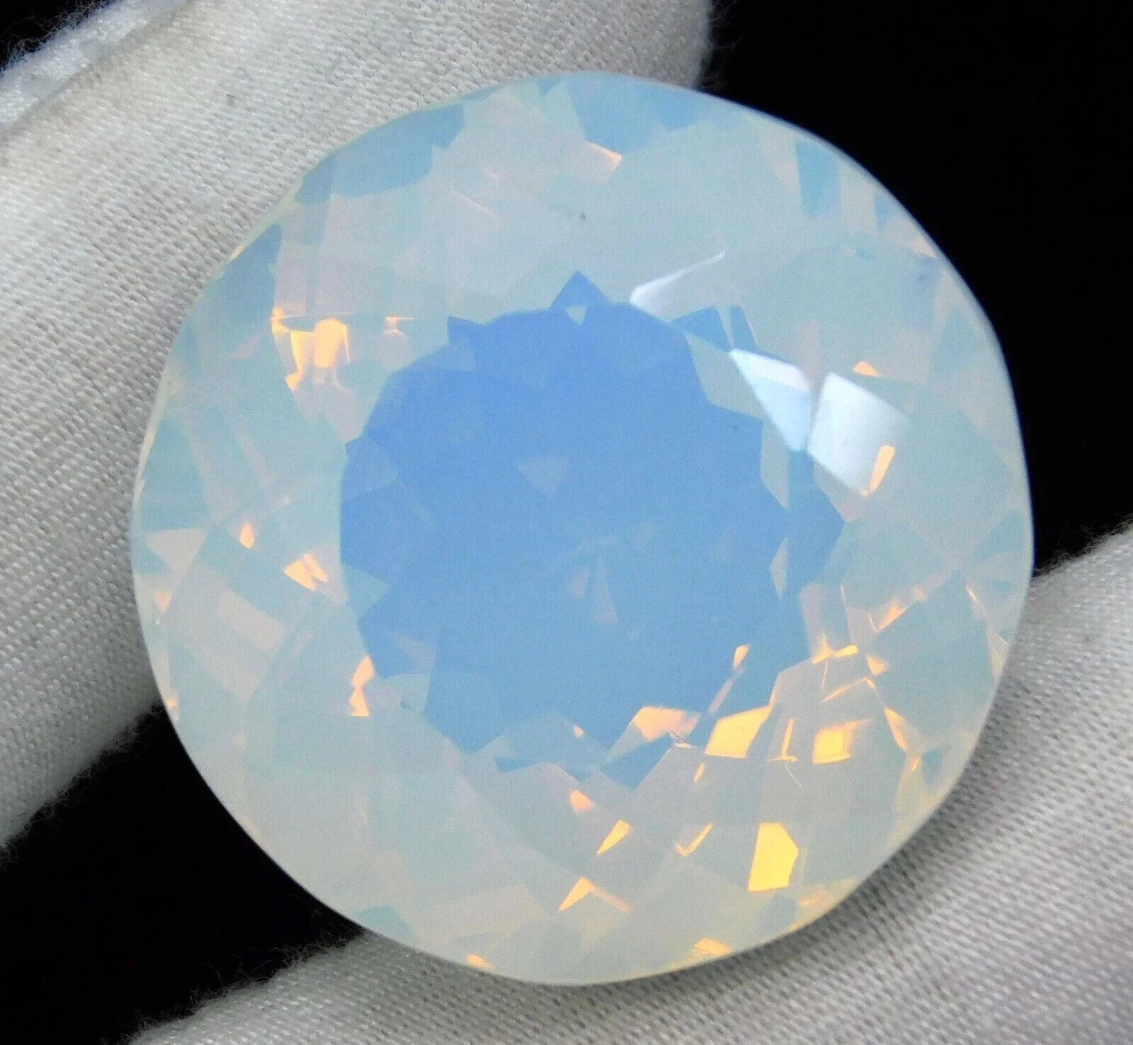 Certified 95.80 Ct Natural Ethiopian Fire Opal Untreated Gemstone Play of Color