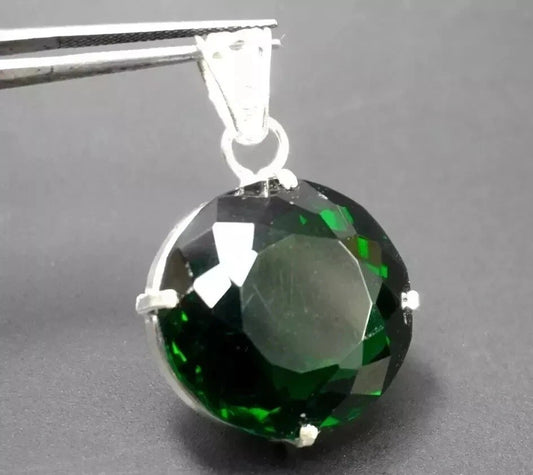 Round Tsavorite Jewelry 96 Ct Green Garnet 925 Solid Silver Pendant Gemstone