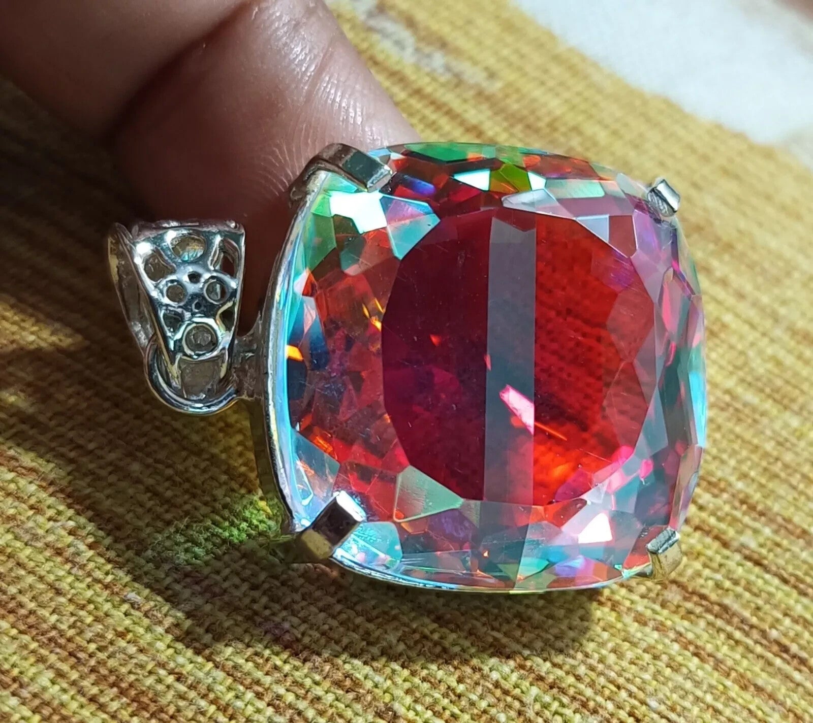 86.29 Ct Natural Hand-Made Mystic 925 Solid Silver Rainbow Color Loose Pendant