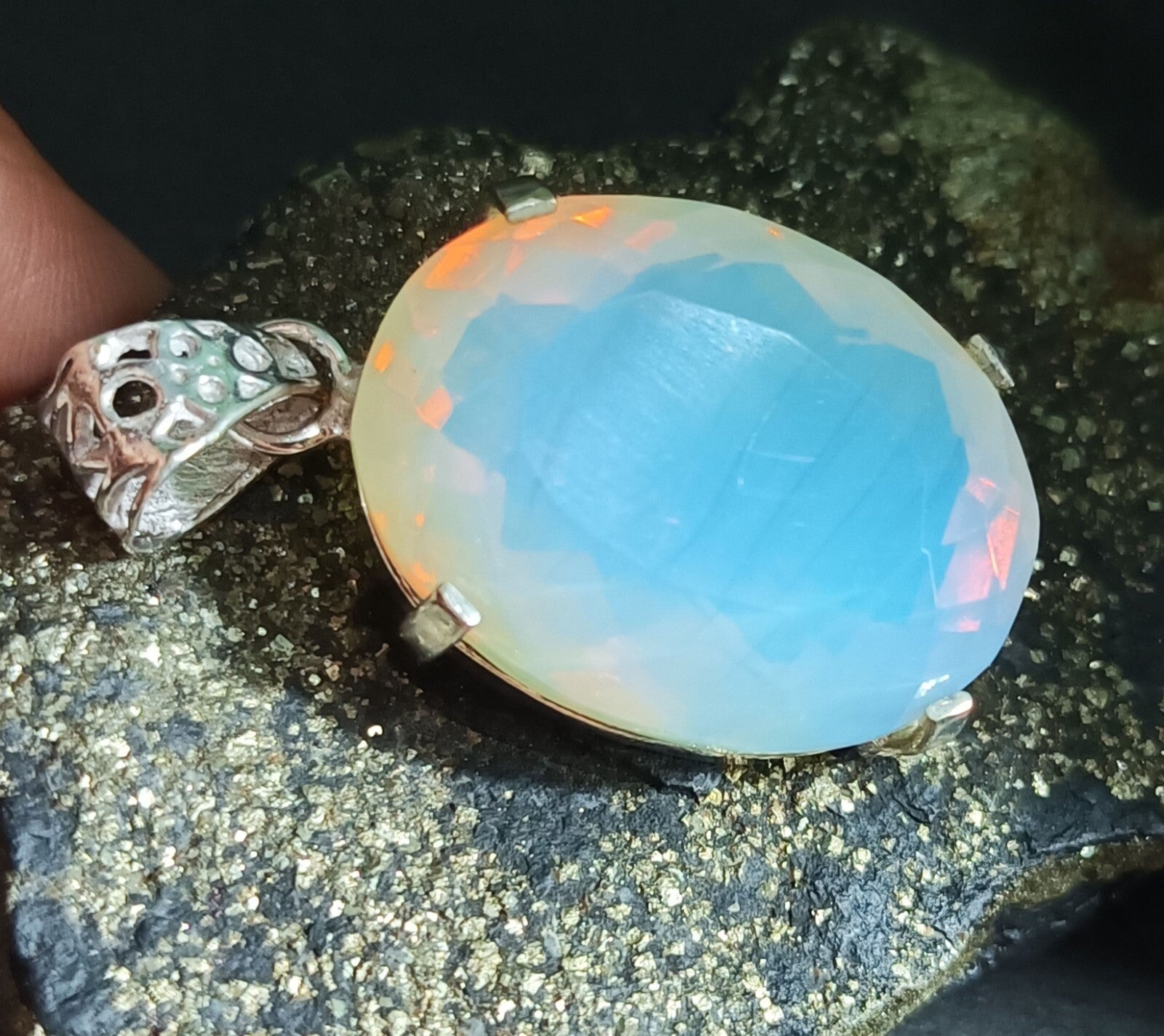 EGL Certified 68.30 Ct Natural Opal 925 Solid Silver Pendant Loose Gemstone