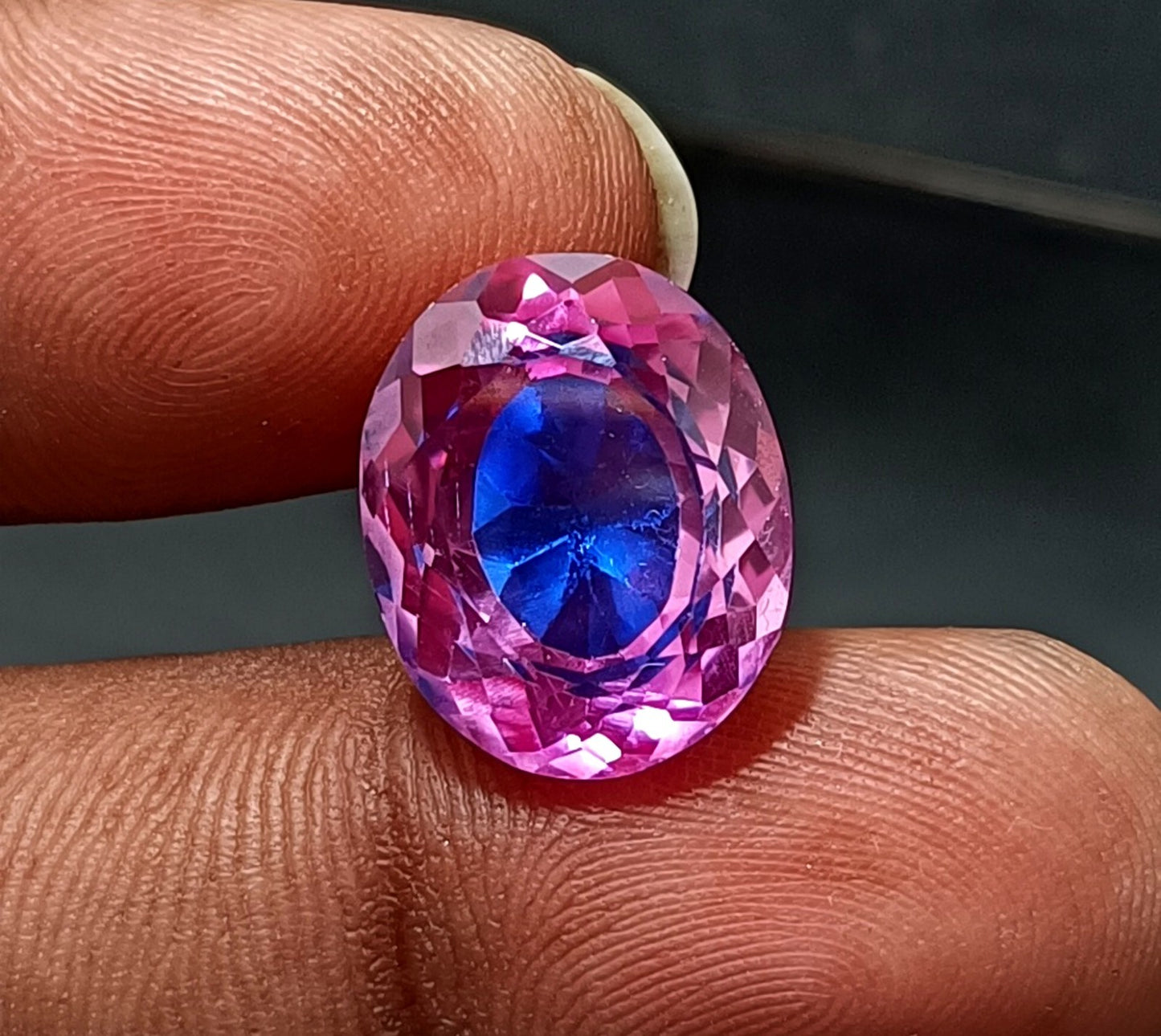 17.5 Ct A++ NATURAL Ceylon PITAMBARI Sapphire Bi-Color Certified Oval GEMSTONE