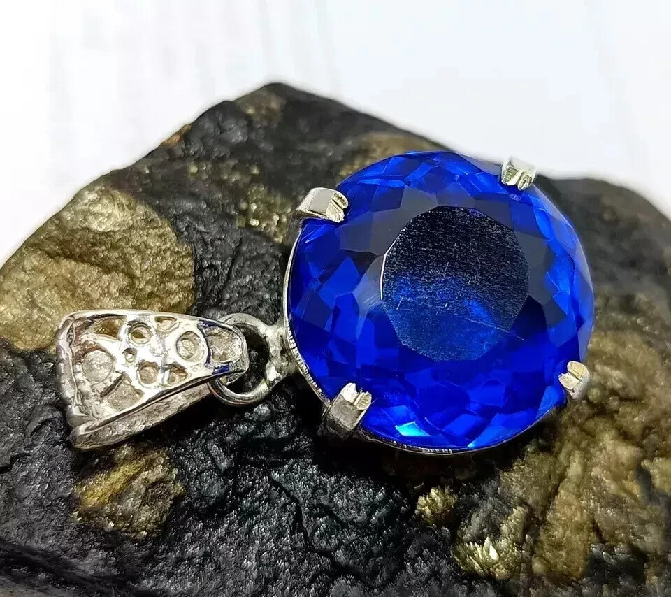Natural Royal Blue Sapphire 30.35 Ct 925 Solid Silver Beautiful Pendant Gemstone
