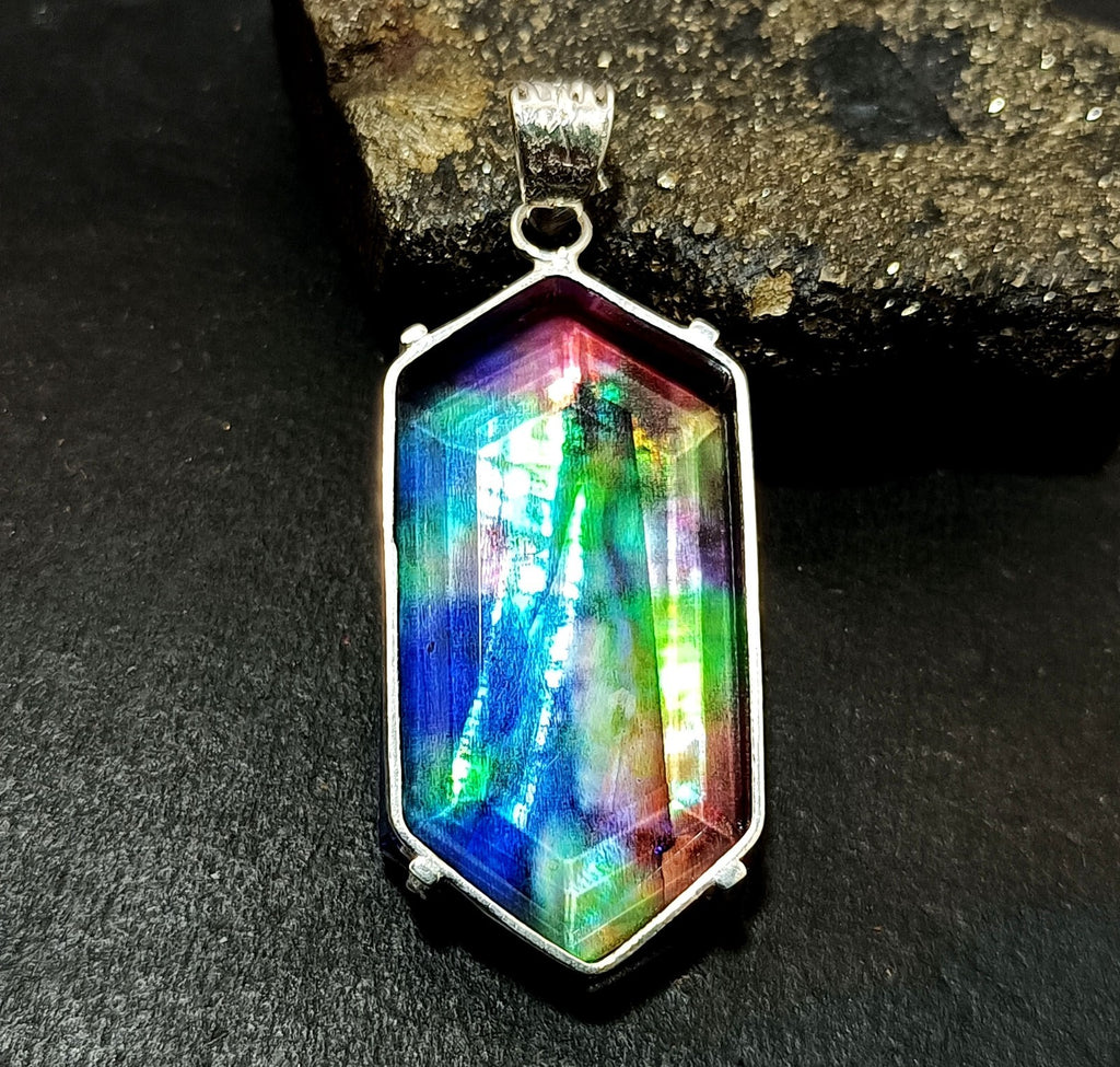 Certified 95.25Ct Natural Ammolite 925 Silver Fancy Cut Pendant Loose Gemstone