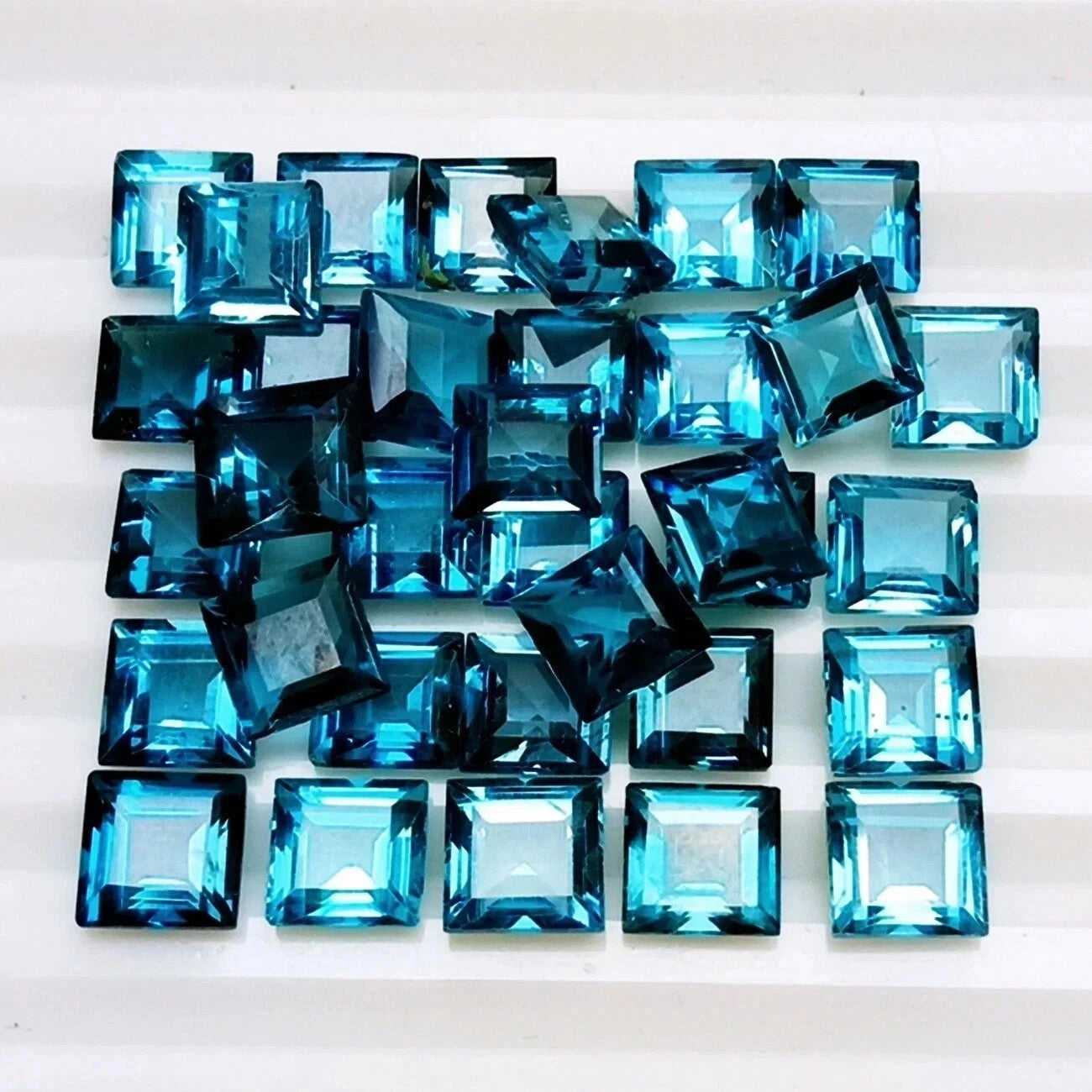 Natural Excellent Quality London Blue Topaz 4 mm 25 PCS Square Cut Gemstone Lot