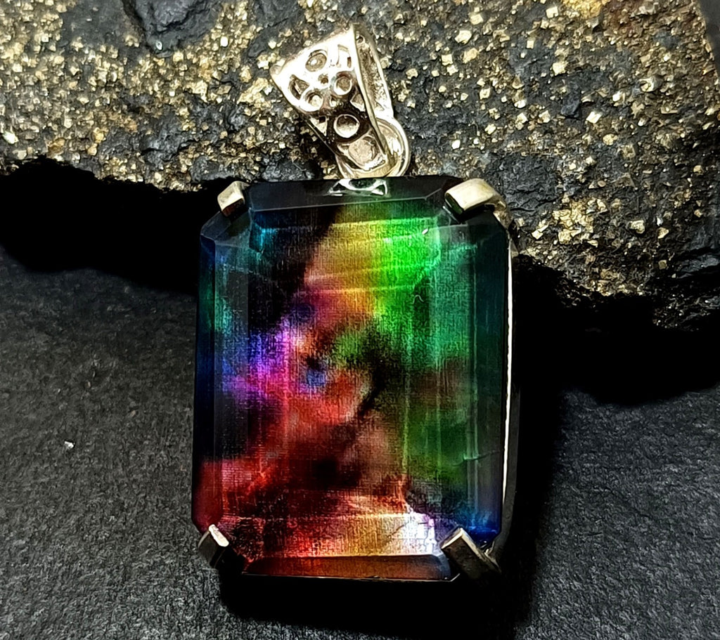 EGL Certified 58.60 Ct Natural Ammolite 925 Solid Silver Pendant Loose Gemstone