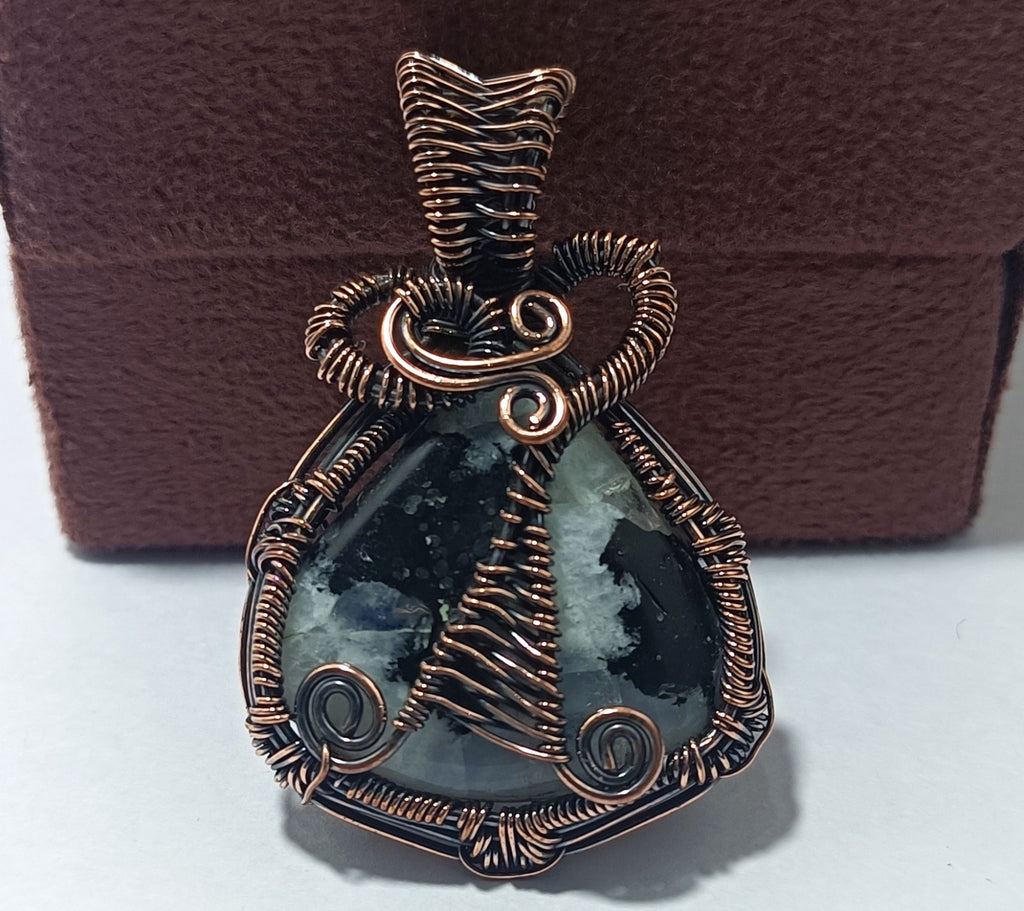 92.55 Ct GIE Certified Copper Zebra Wire Wrapped Handmade Pendant Gift For Mom