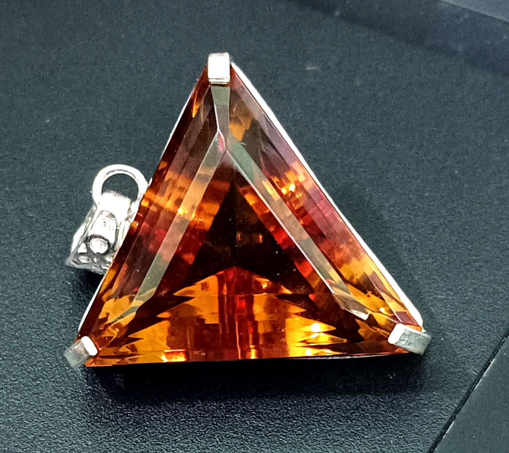 EGL Certified 109.35Ct FANCY Natural Zultanite 925 Silver Pendant Loose Gemstone