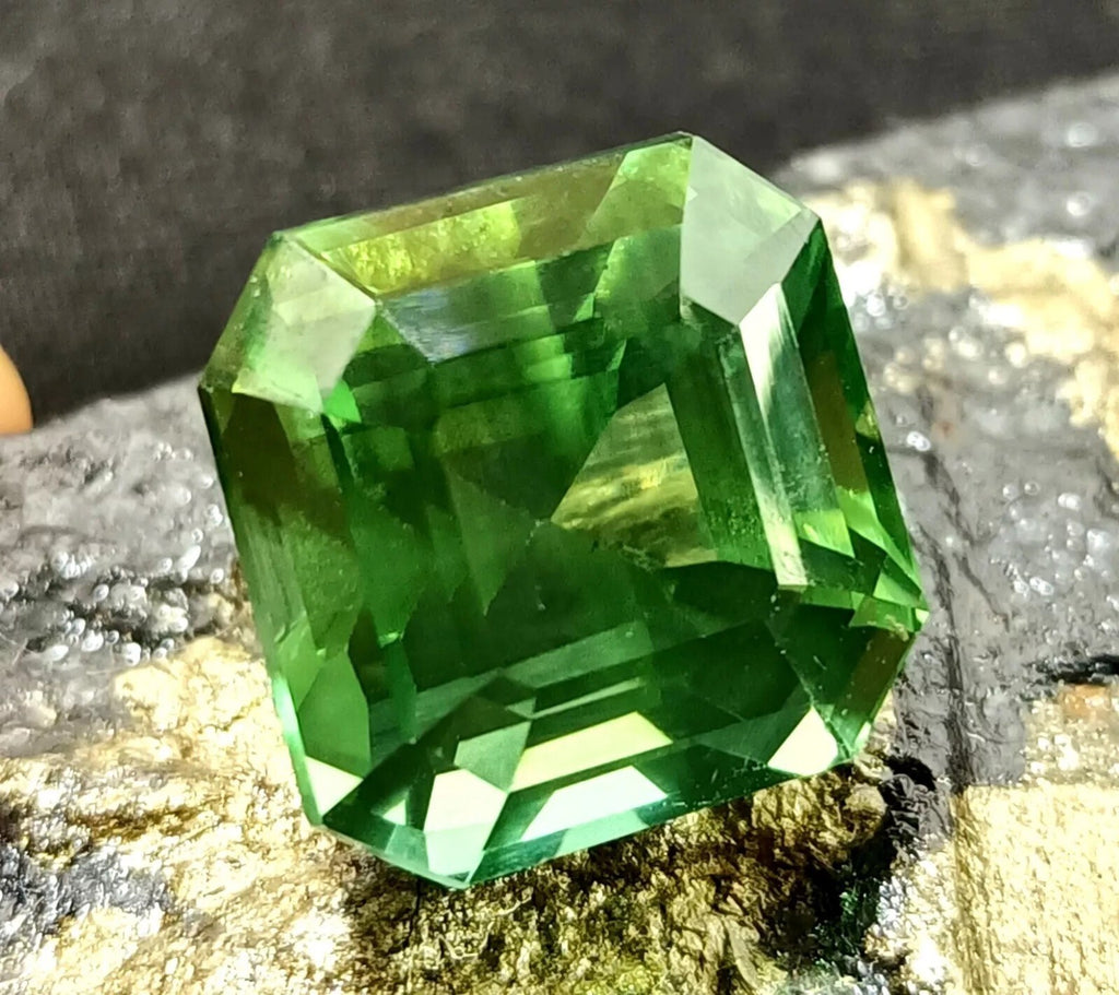 39 Ct Natural Green Sapphire Flawless EGL Certified Asscher Cut Loose Gemstone