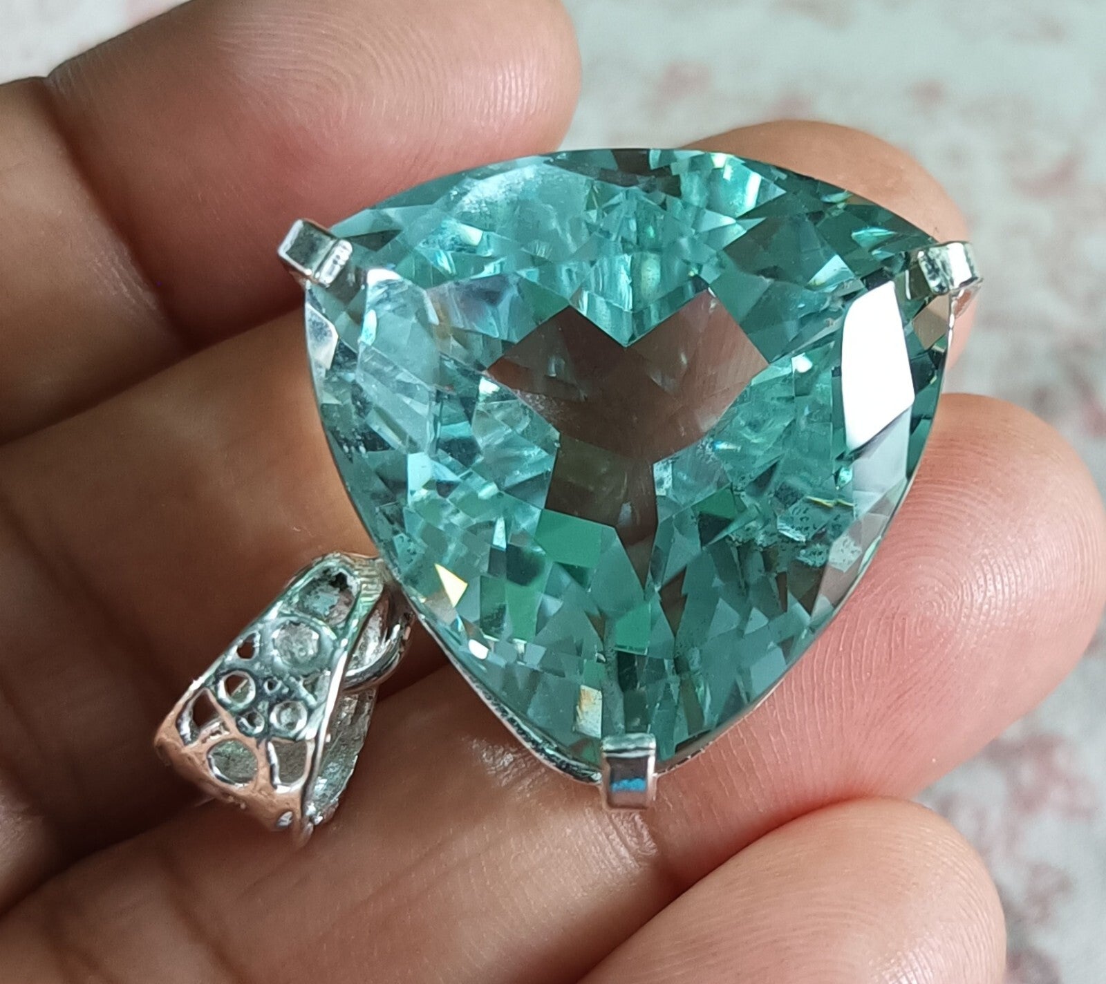 67.90Ct Certified Natural Topaz 925 Solid Silver Trillion Pendant Loose Gemstone