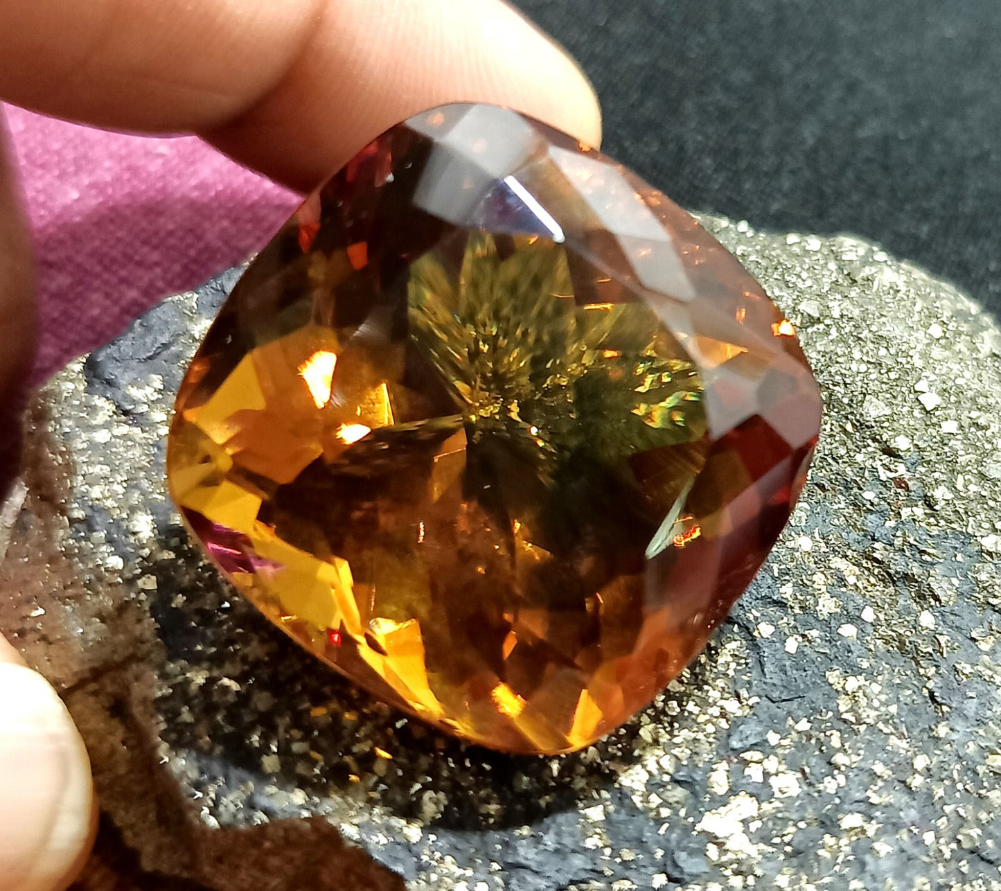 NATURAL Zultanite (7 Color-Change) Loose Certified GEMSTONE Cushion Cut 63.45 Ct