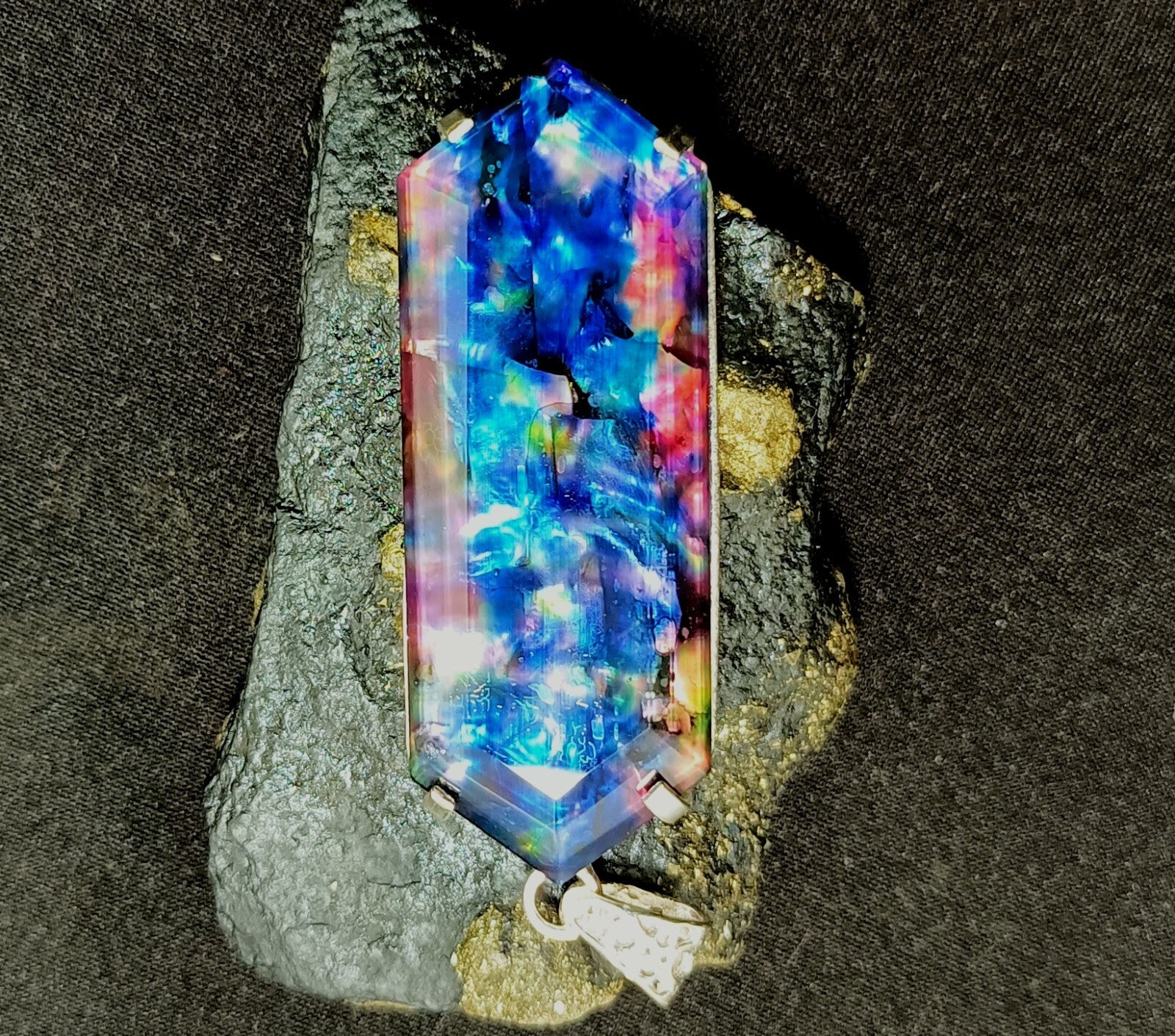 Certified Fancy Cut 97.90 Ct Natural Ammolite 925 Solid Silver Pendant Gemstone