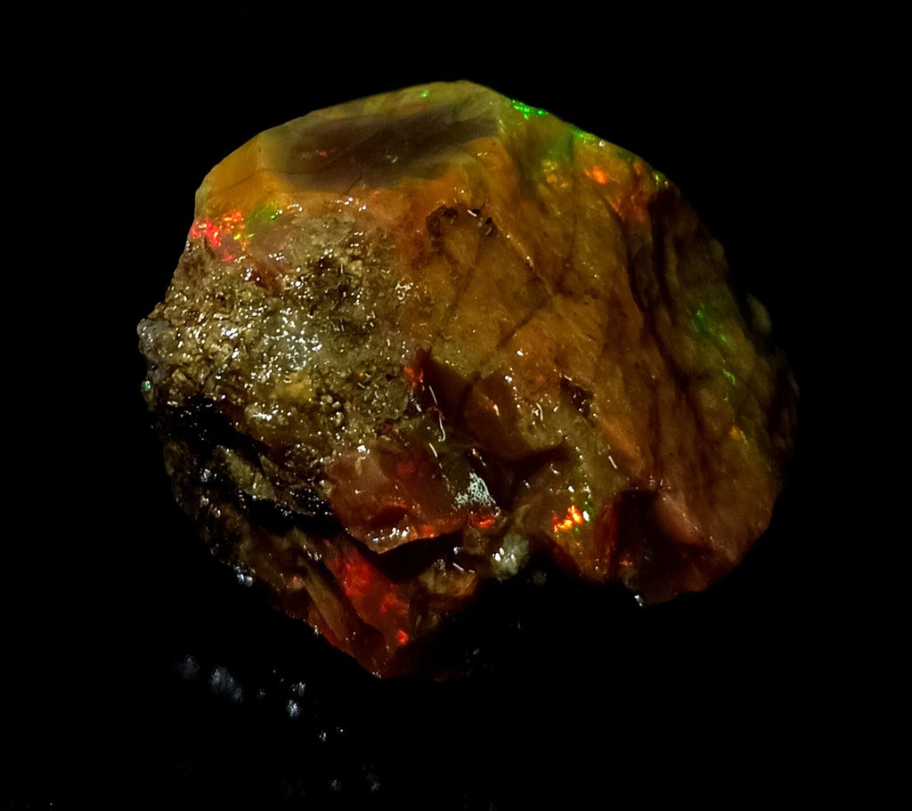 A++Play of Color 114.75Ct Natural Ethiopian Black Opal Welo Rough LOOSE GEMSTONE