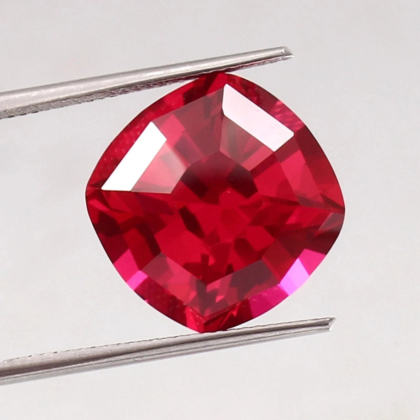 AAA Mozambique Pegion Red Ruby Mastercut Cushion Loose Stepcut Gemstone 15x15 MM