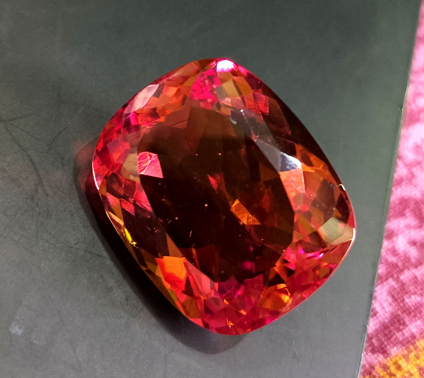 NATURAL Zultanite (7 Color-Change) Loose Certified GEMSTONE Cushion Cut 92.85 Ct