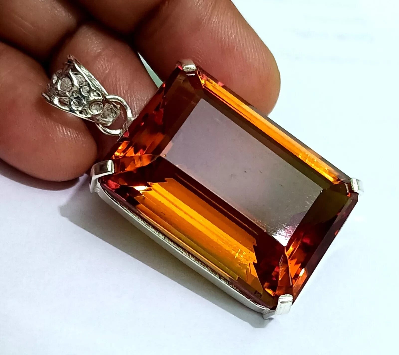 Certified 55.50 Ct+ Natural Zultanite 7 Color Pendant 925 Silver Loose Gemstone