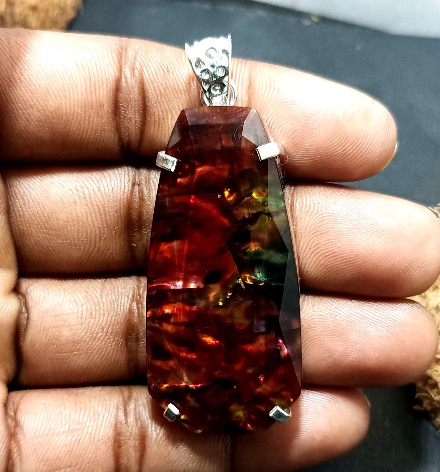Certified 95.15 Ct Natural Ammolite 925 Solid Silver Rainbow Pendant Gemstone