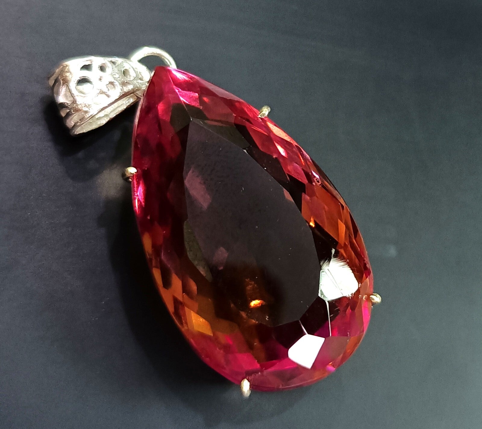 EGL Certified 110 Ct Natural Zultanite 925 Silver Pear Cut Pendant Loose Gems