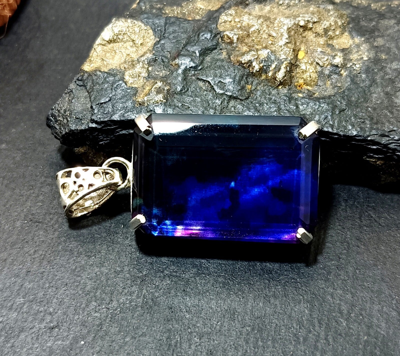 Certified 57.70Ct Natural Ammolite 925 Silver Emerald Cut Pendant Loose Gemstone