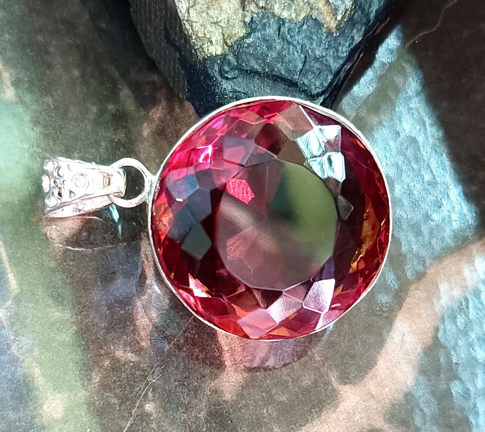 88.15 Ct Natural Zultanite 925 Silver Round Cut Pendant Loose Gems EGL Certified