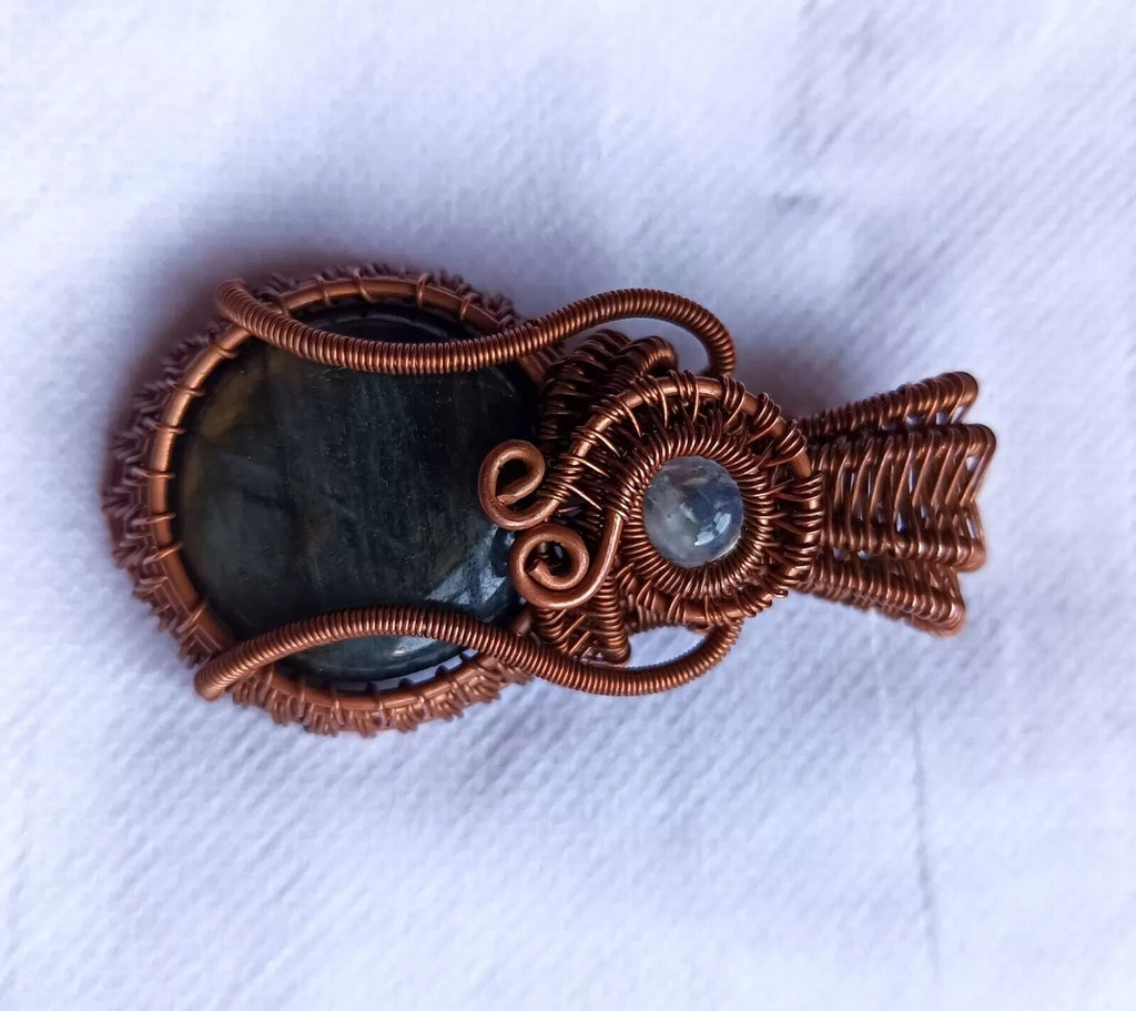 145.5 Ct Labradorite Wire Wrapped Pendant Handcrafted Copper Ethnic Gift 2.34"