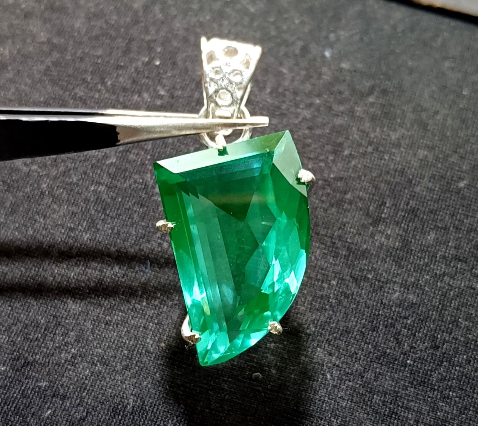 Certified 39.25 Natural Paraiba Tourmaline 925 Silver Pendant Loose Gemstone