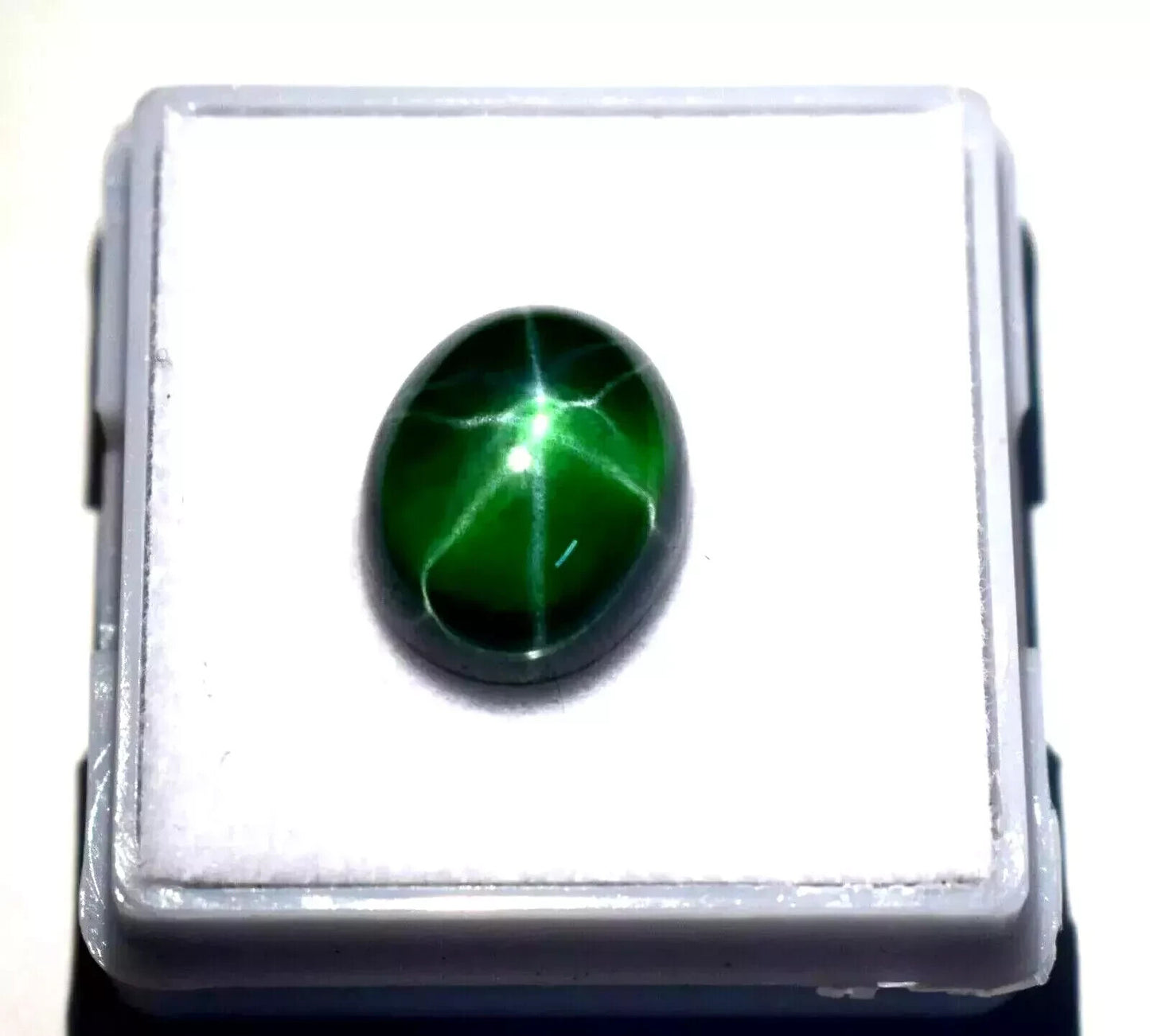 Natural Green Star Sapphire New 9.65 CT Cabochon Cut Loose Certified Gemstone