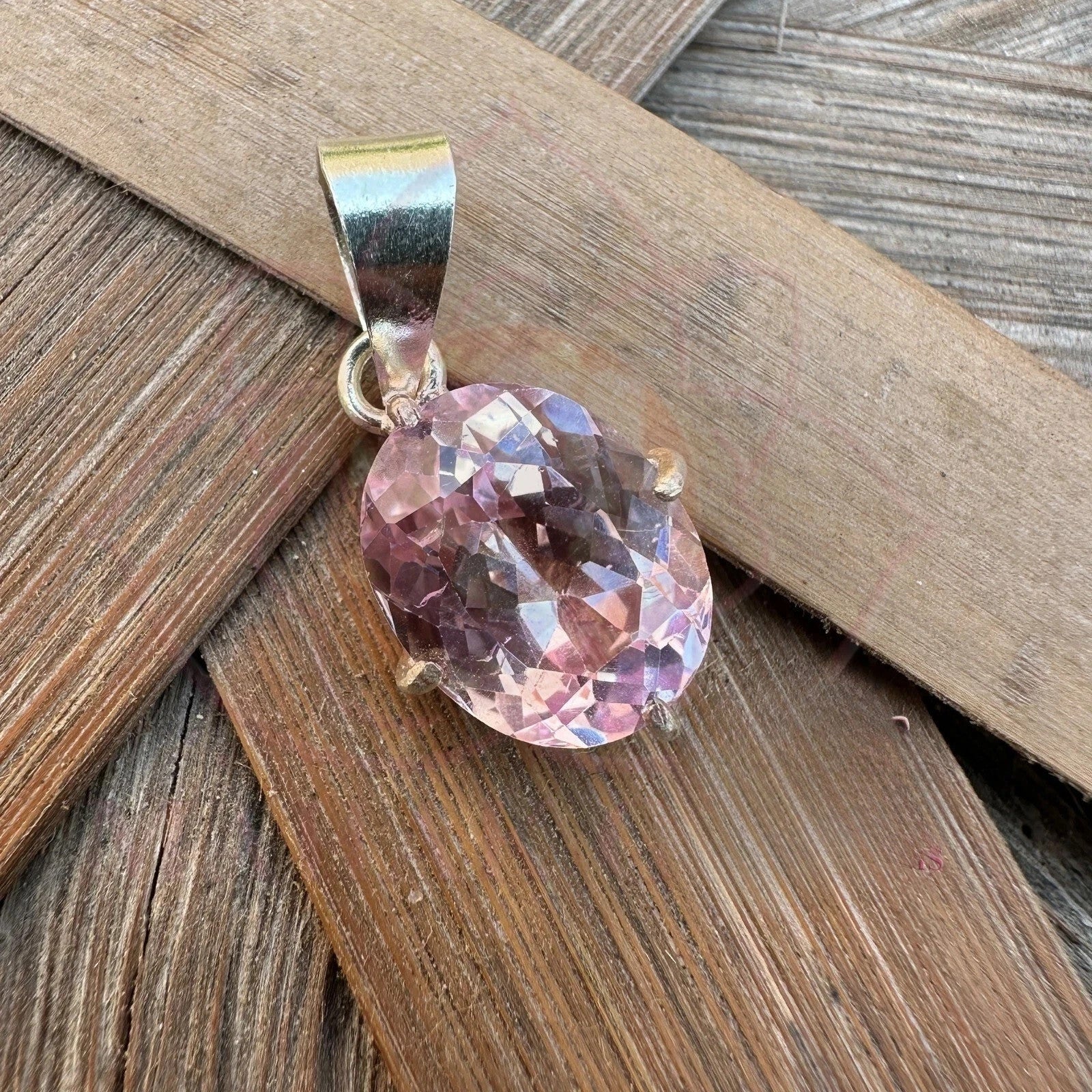 20.80 Ct Natural Pink Morganite Pendant in 925 Silver - Trending GIE Certified